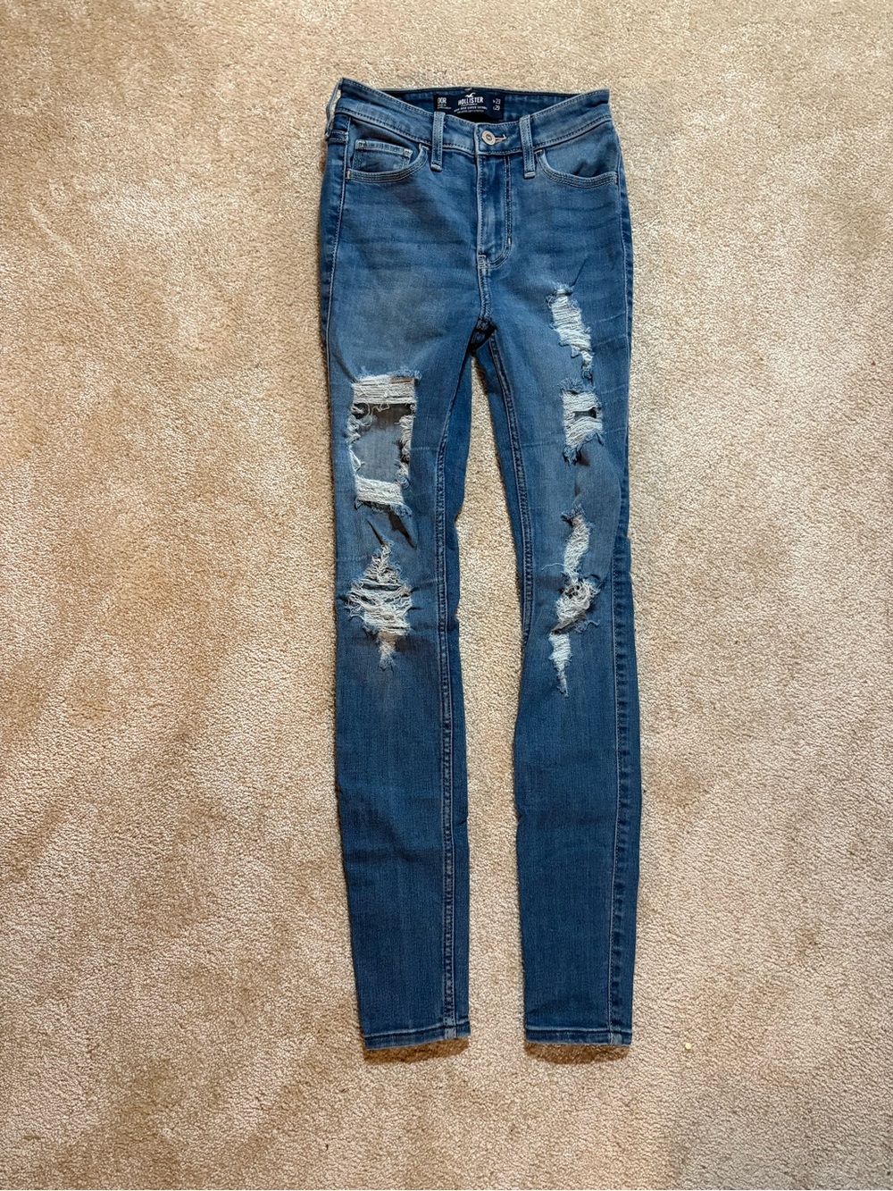 37) Hollister Distressed Jeans Waist 23 Inch &  Length 29 Inches